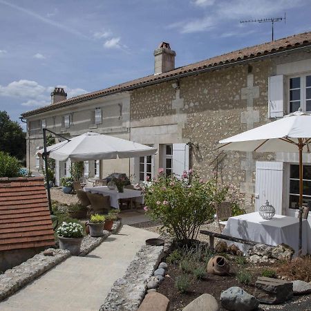 Bed and Breakfast Le Boisdalon Yviers Exterior foto