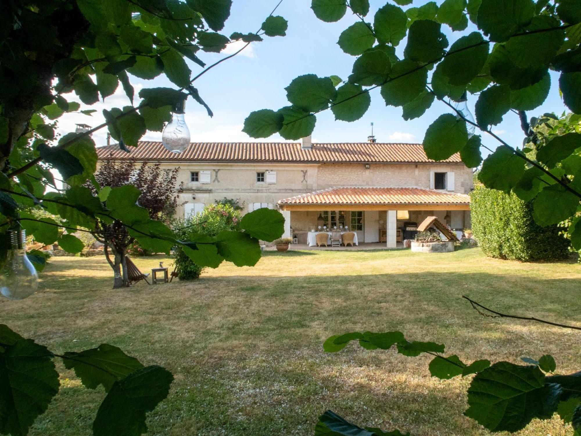 Bed and Breakfast Le Boisdalon Yviers Exterior foto