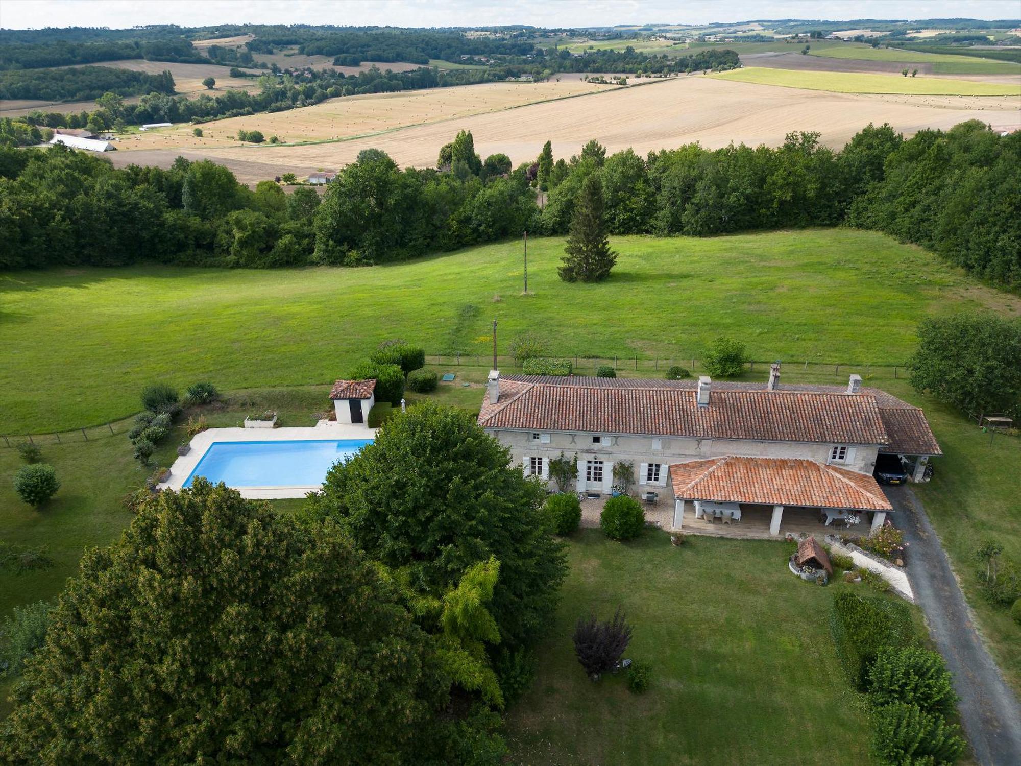Bed and Breakfast Le Boisdalon Yviers Exterior foto
