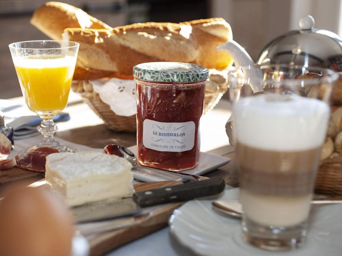 Bed and Breakfast Le Boisdalon Yviers Exterior foto